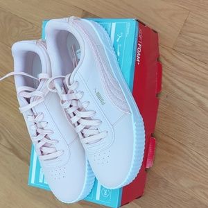 New Puma platform sneakers shoes woman size 11